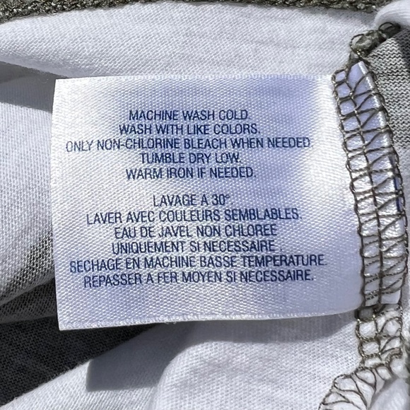 Great White Short Sleeve Tee Shirt - Picture 7 of 13